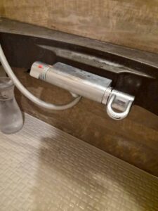 切り替えバルブ交換作業完了写真